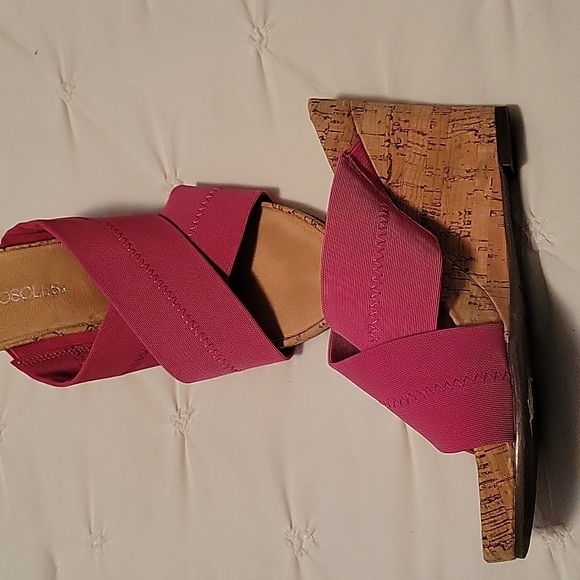 Wedges - Picture 2 of 3